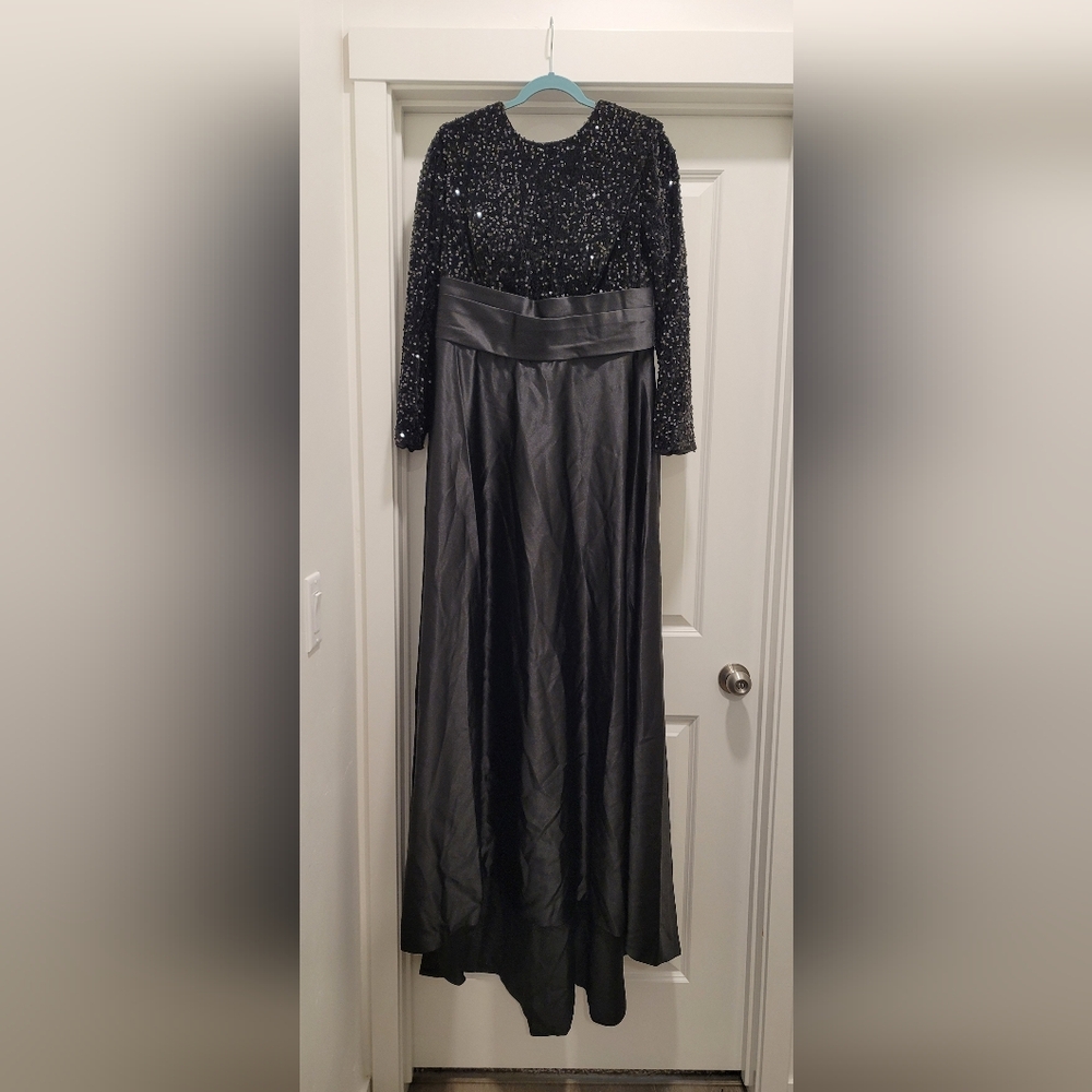 Black Sequin Evening Gown - Picture 4 of 7